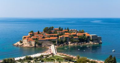 Montenegro Sveti Stefan Island  - osoian-marcel / Pixabay