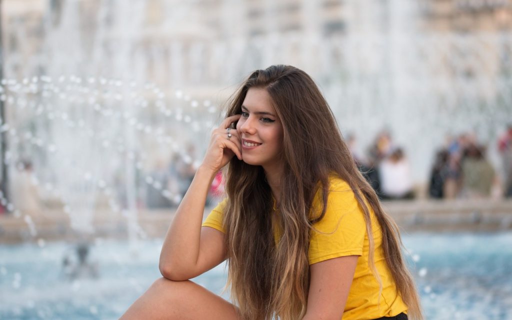 Girl Young Person The Hair Long  - MirceaIancu / Pixabay