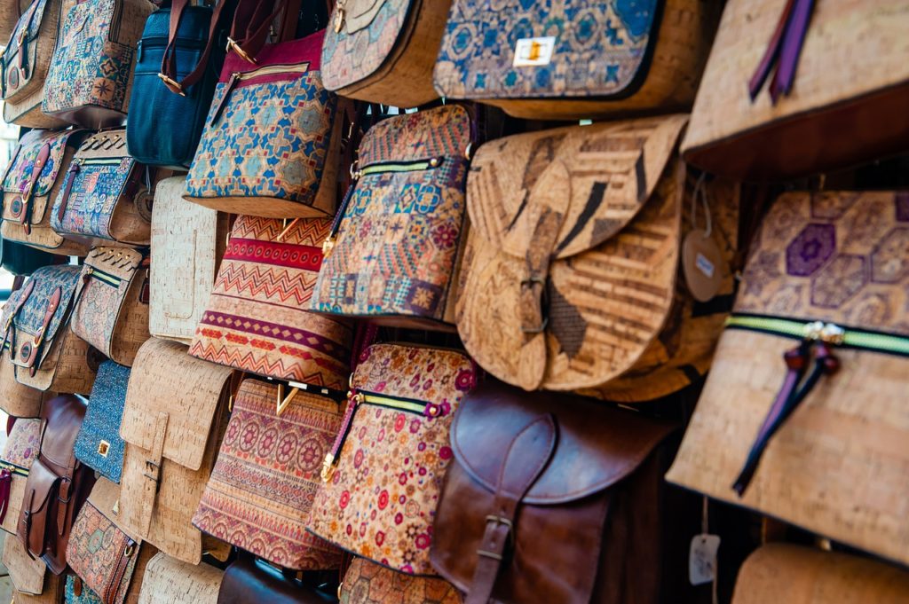 Shop Bag Bags Shopping Sale  - postcardtrip / Pixabay