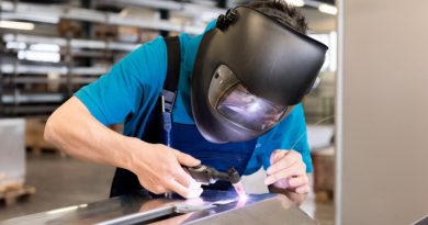 Welding Work Helmet  - greenlightvision_ch / Pixabay