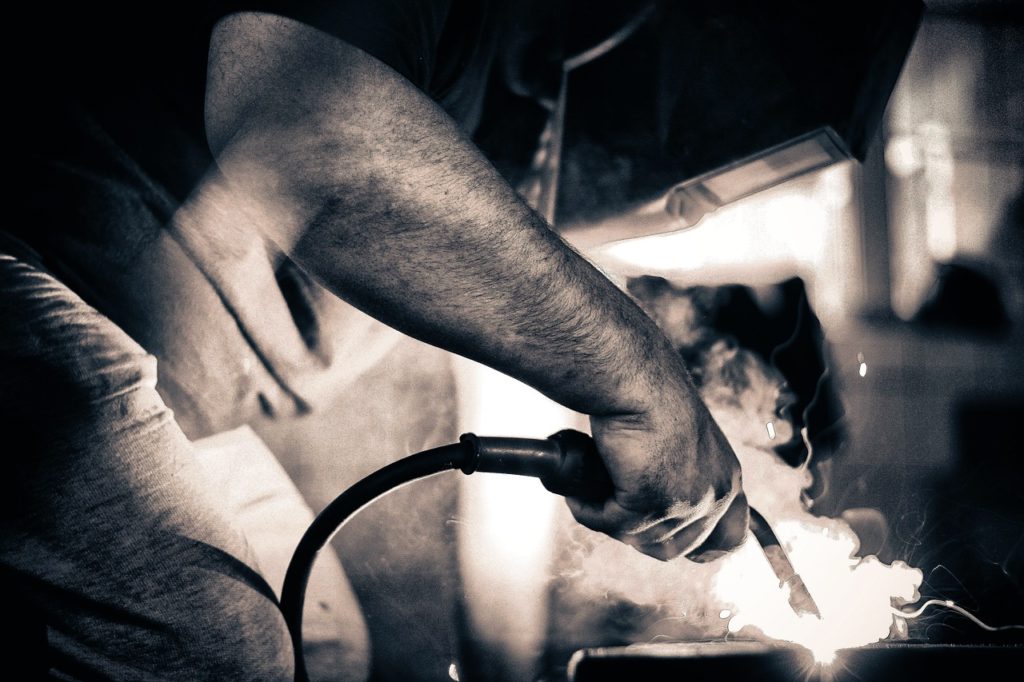 Work Welder Cook Mask Man  - jwvein / Pixabay