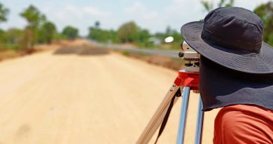 Construction Surveyor Road  - suwichan / Pixabay