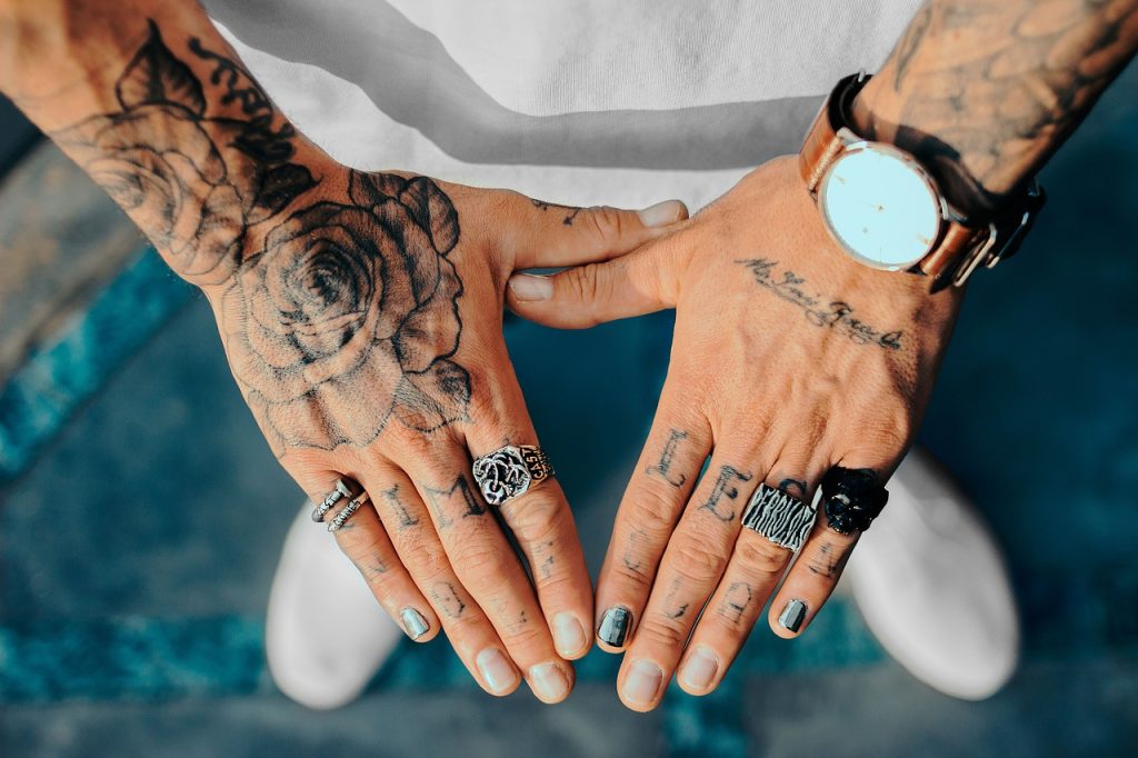 Hands Tattoo Rings Fingers Style  - kodeak01 / Pixabay