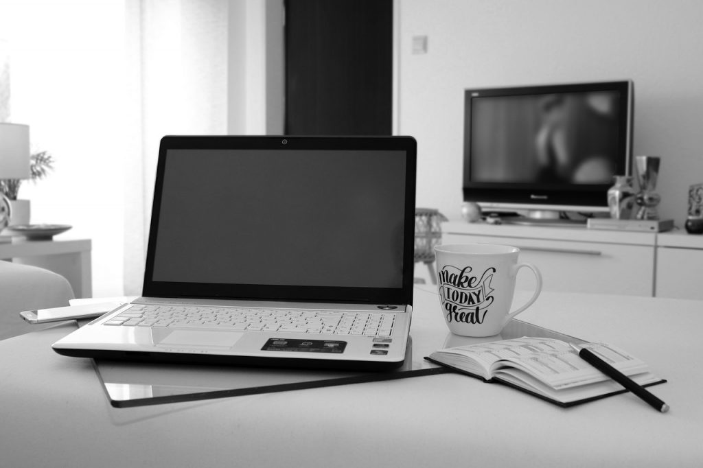 Home Office At Home Work Homework  - Bellahu123 / Pixabay