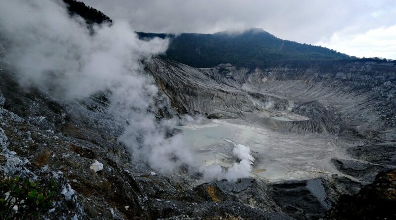 mountain, nature, volcano, smoke, tangkuban perahu